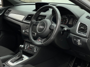 アウディ Q3 中古車