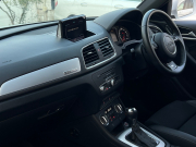 アウディ Q3 中古車