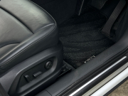 アウディ Q3 中古車