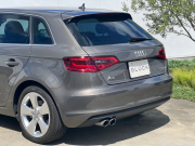 アウディ A3スポーツバック 中古車