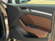 アウディ A3スポーツバック 中古車