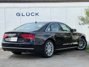 アウディ A8 中古車