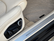 アウディ A8 中古車