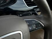 アウディ A8 中古車