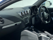 アウディ TTS 中古車