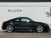アウディ TTS 中古車