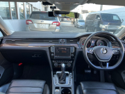 フォルクスワーゲン パサートヴァリアント 中古車