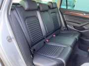 フォルクスワーゲン パサートヴァリアント 中古車