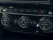 フォルクスワーゲン パサートヴァリアント 中古車