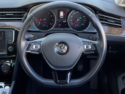 フォルクスワーゲン パサートヴァリアント 中古車