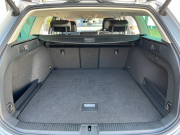 フォルクスワーゲン パサートヴァリアント 中古車