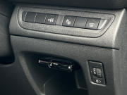 プジョー 2008 中古車