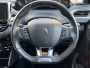 プジョー 2008 中古車