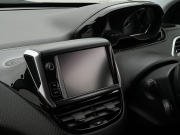 プジョー 2008 中古車