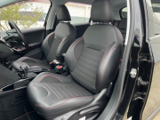 プジョー 2008 中古車