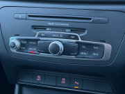 アウディ Q3 中古車