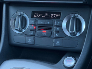 アウディ Q3 中古車