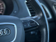 アウディ Q3 中古車