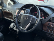 トヨタ エスクァイア 中古車