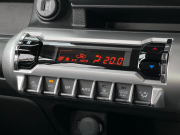 スズキ クロスビー 中古車