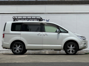 三菱 デリカD:5 中古車