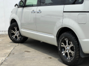 三菱 デリカD:5 中古車