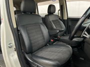 三菱 デリカD:5 中古車