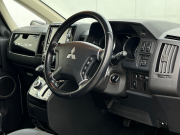 三菱 デリカD:5 中古車