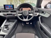 アウディ A5 中古車