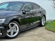 アウディ A5 中古車