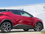 トヨタ C-HR 中古車