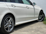 メルセデスベンツ Eクラス 中古車