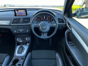 アウディ Q3 中古車
