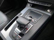 アウディ Q5 中古車