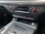 アウディ Q5 中古車