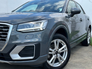 アウディ Q2 中古車