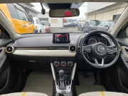 マツダ MAZDA 2 中古車