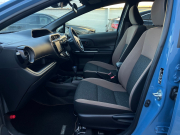 トヨタ アクア 中古車