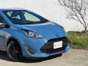 トヨタ アクア 中古車