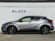 トヨタ C-HR 中古車
