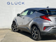 トヨタ C-HR 中古車