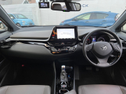 トヨタ C-HR 中古車