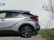 トヨタ C-HR 中古車