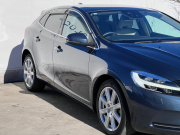 ボルボ V40 中古車