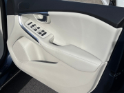 ボルボ V40 中古車