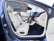 ボルボ V40 中古車