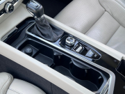 ボルボ V60 中古車