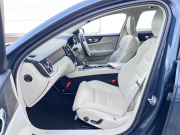 ボルボ V60 中古車