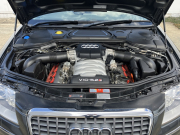 アウディ S8 中古車