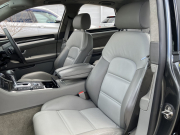 アウディ S8 中古車